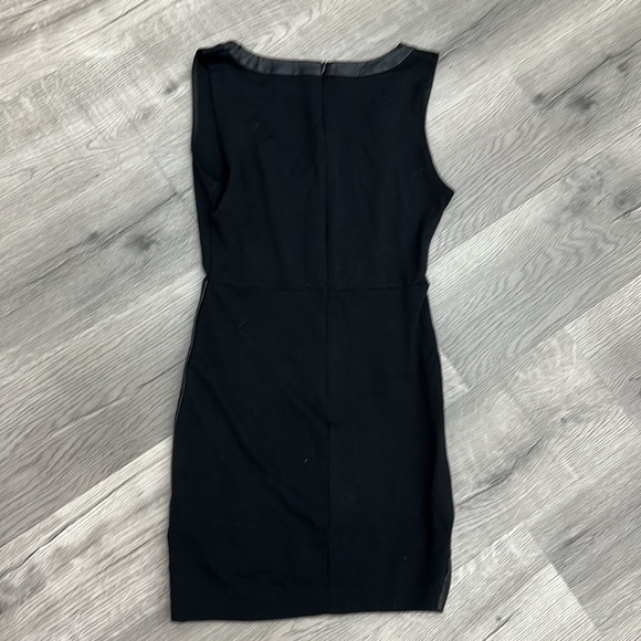 Women’s black dress M - Picture 2 of 3
